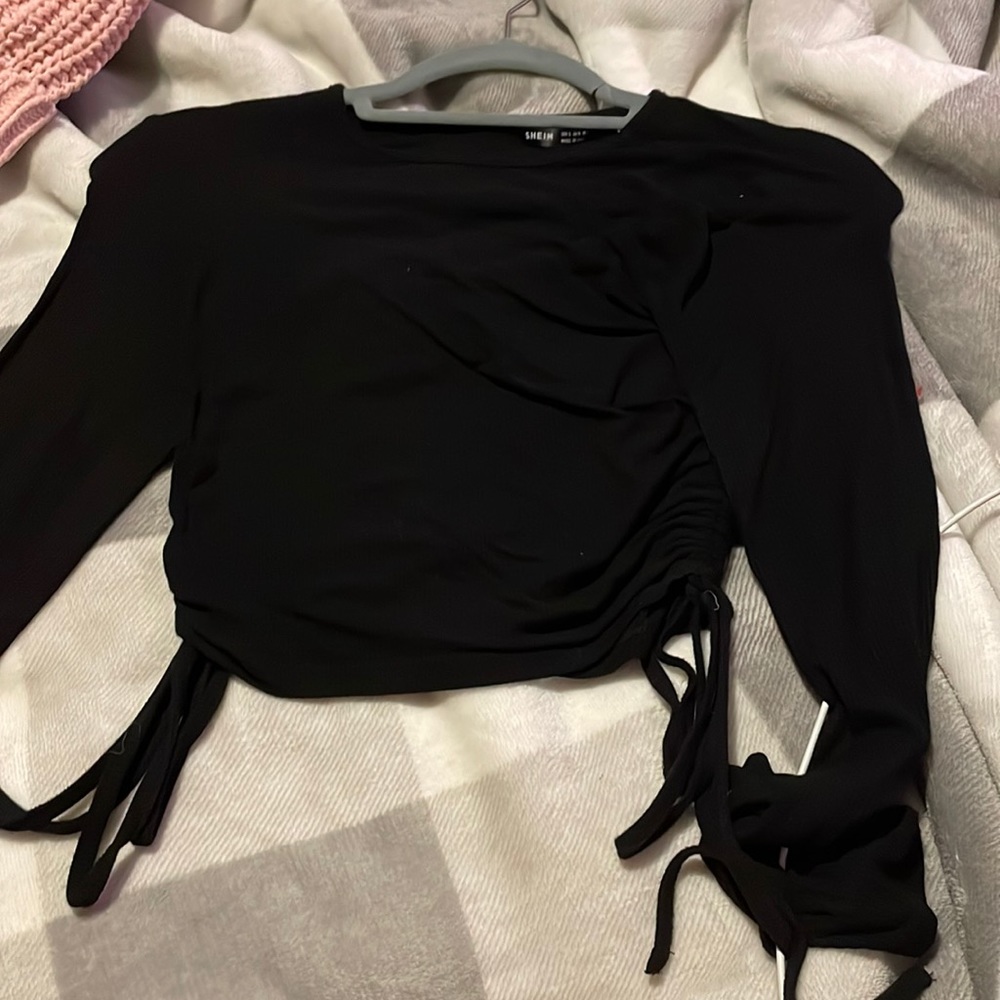 Brand-shein size-small color-black